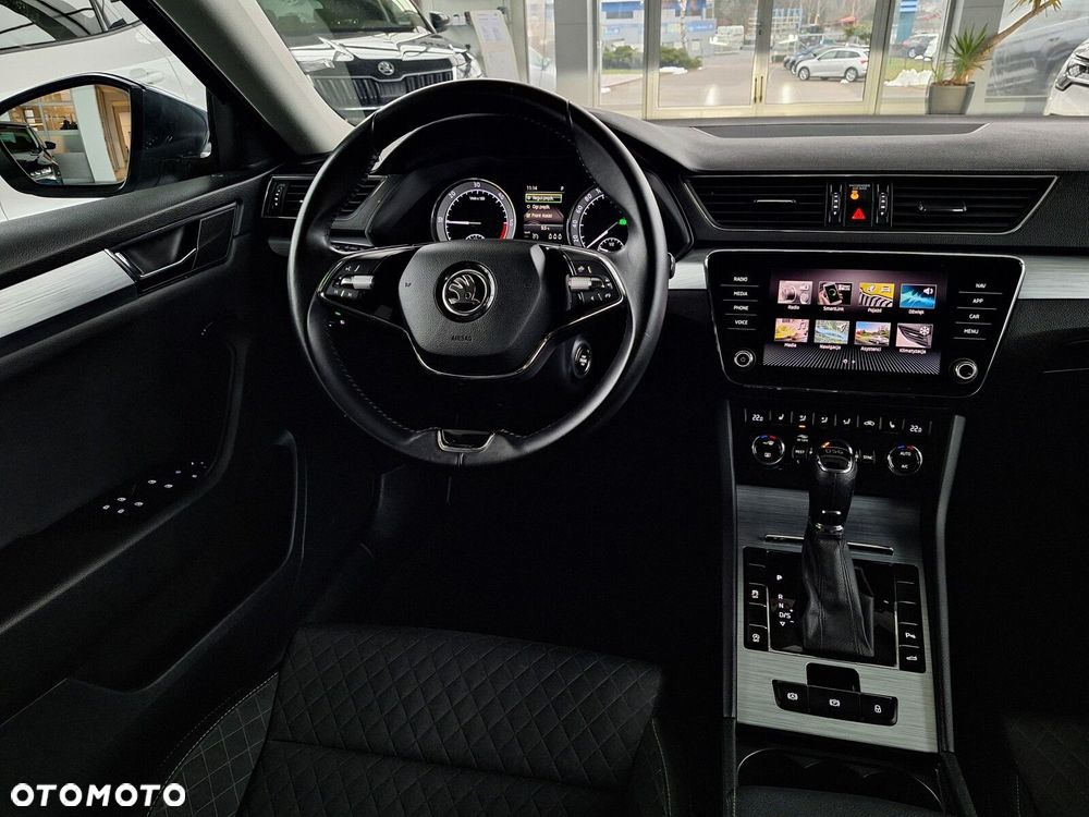 Skoda Superb 2.0 TDI SCR Ambition DSG - 21