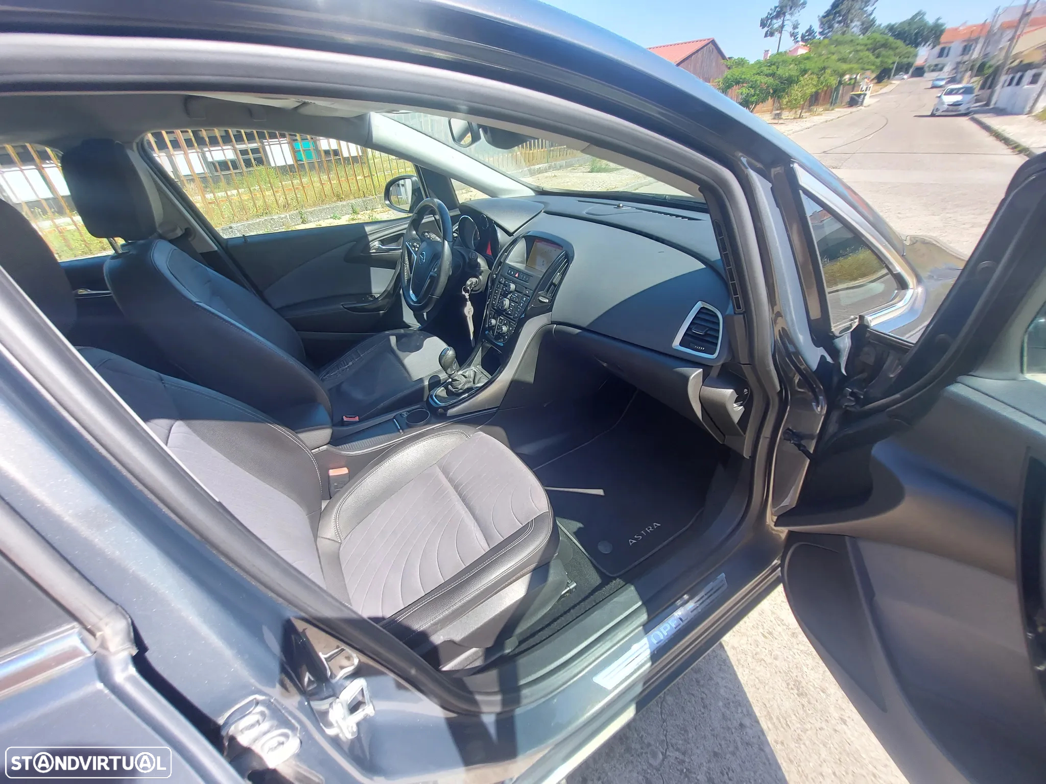 Opel Astra Sports Tourer 1.6 CDTi Cosmo S/S - 14