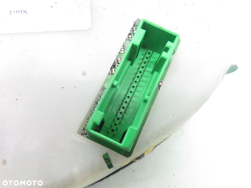 LICZNIK AUDI A4 B5 1.9 TDI 8D0919861B 8L0919272A - 6