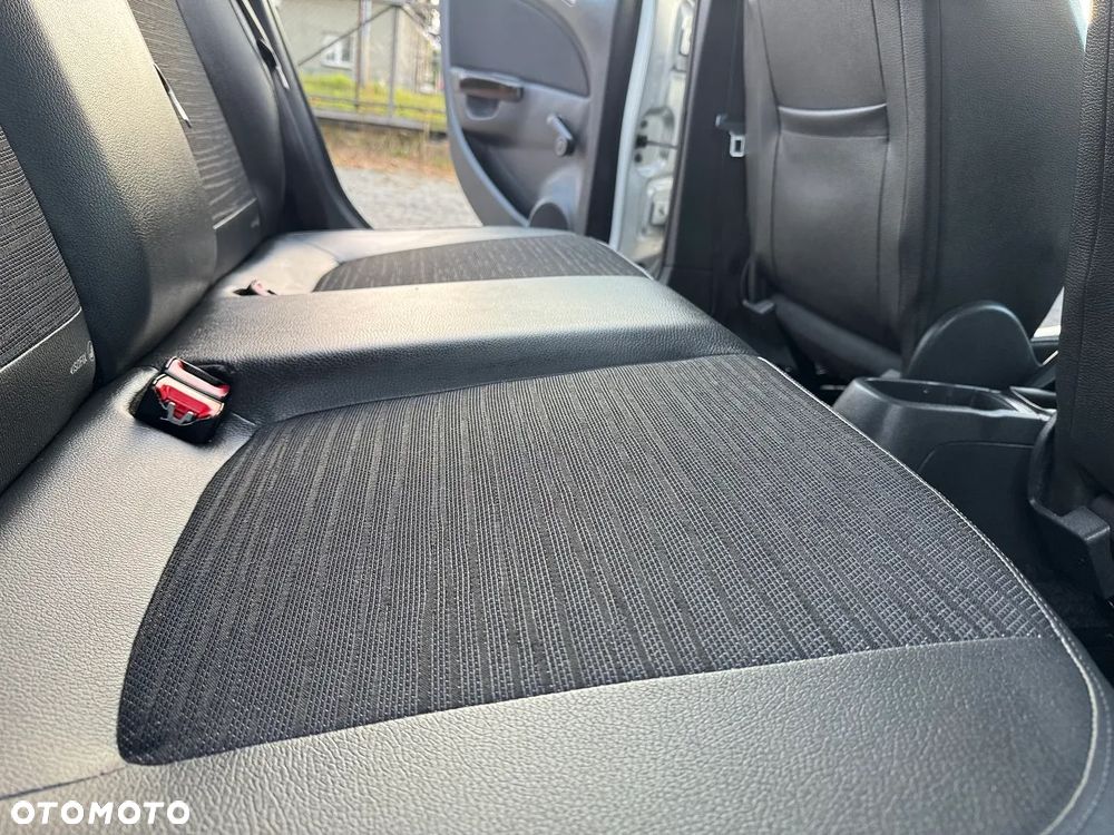 Opel Corsa - 19