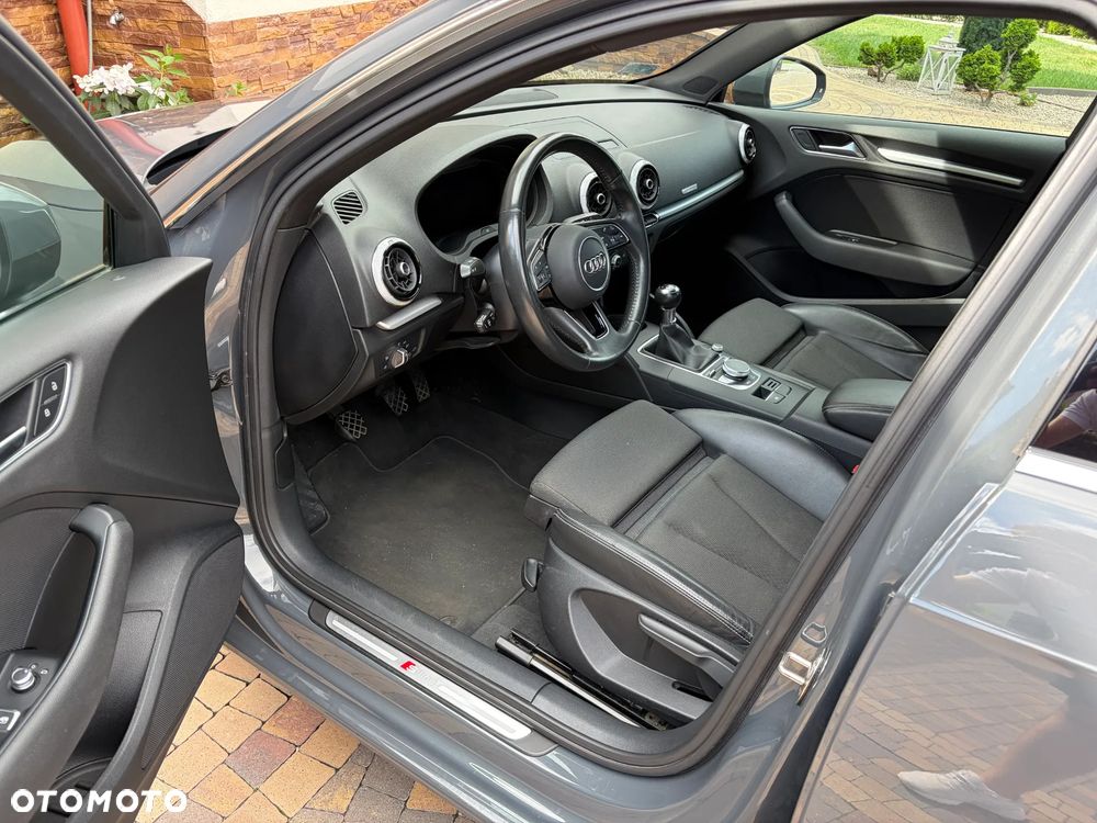 Audi A3 Sportback 2.0 TDI - 13