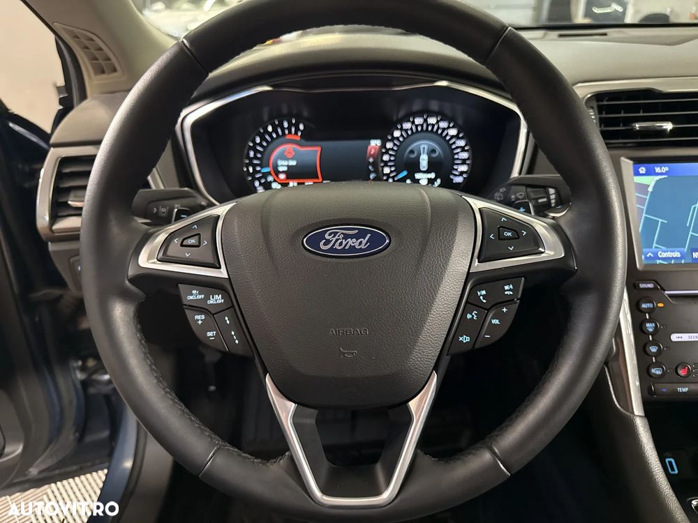 Ford Mondeo - 17