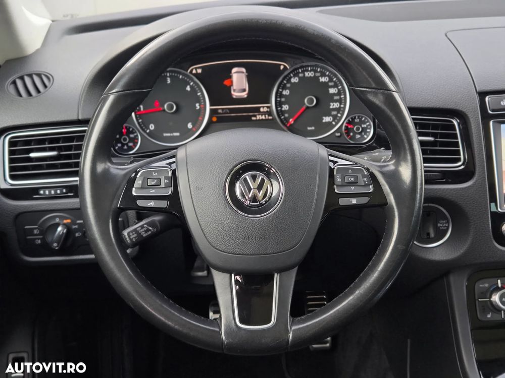 Volkswagen Touareg 3.0 V6 TDI SCR Blue Motion DPF Automatik Executive Edition - 30