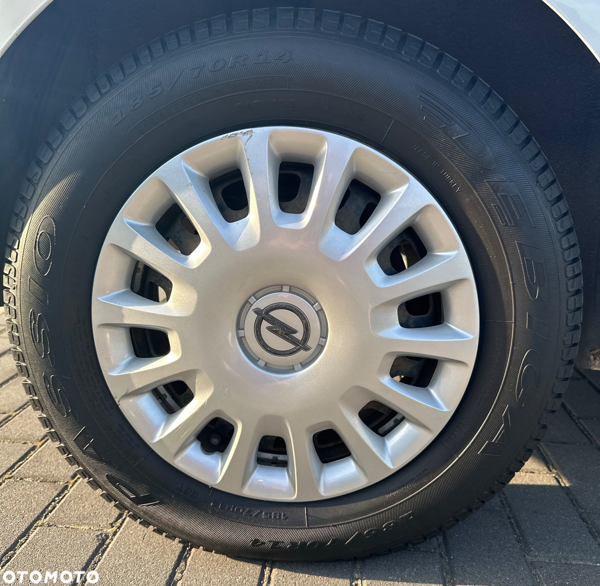 Opel Corsa - 25