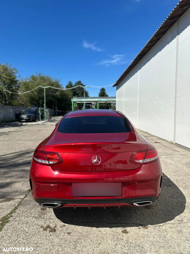 Mercedes-Benz C 250 d Coupe 4MATIC Aut. - 4