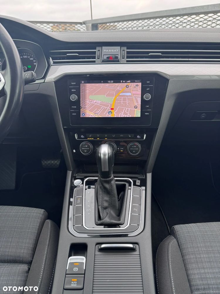 Volkswagen Passat 2.0 TDI EVO Business DSG - 13