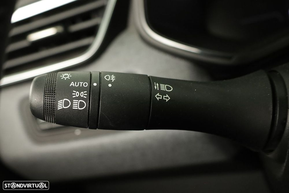 Renault Clio 1.0 TCe Evolution - 15