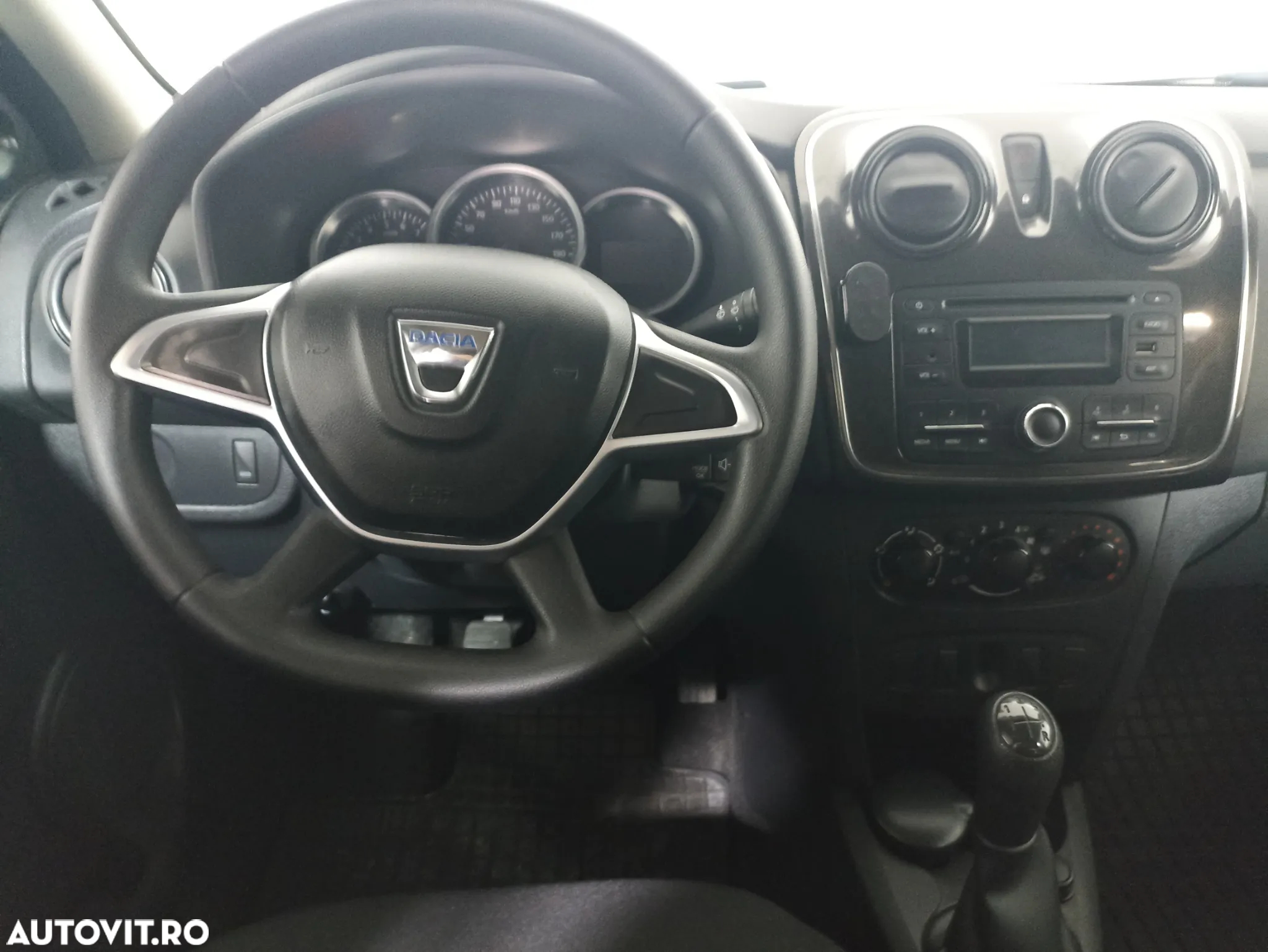 Dacia Logan 1.5 Blue dCi SL PLUS - 8