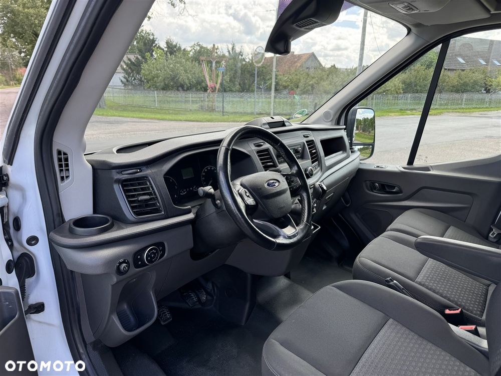 Ford TRANSIT MK8 - 13