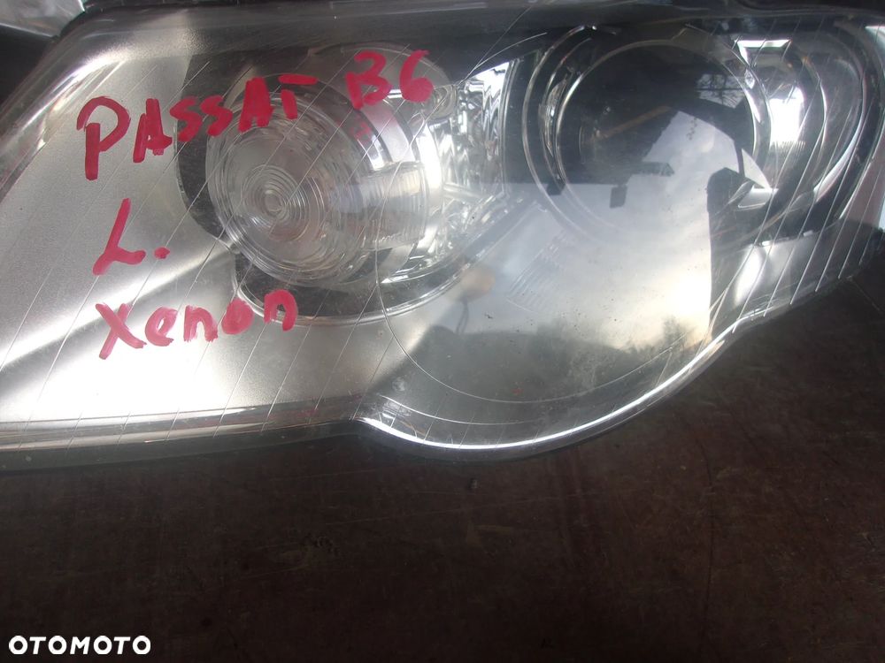 LAMPA PRAWA LEWA PRZÓD XENON SKRĘTNY VW PASSAT B6 89312669 89312659 EU - 2