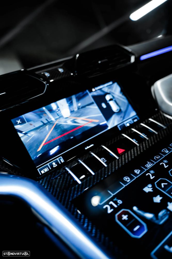 Lamborghini Urus - 21