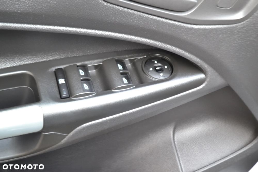 Ford Tourneo Connect 1.0 EcoBoost Start-Stop Trend - 26