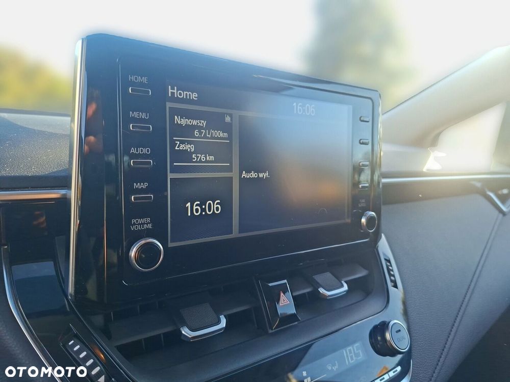 Toyota Corolla - 22