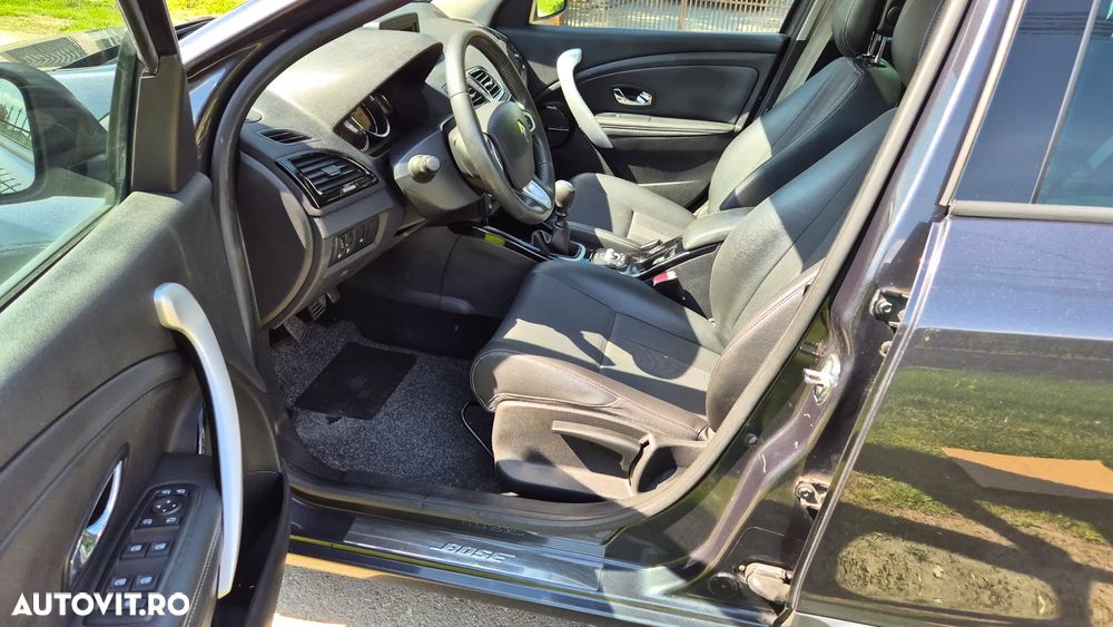 Renault Megane ENERGY dCi 110 Start & Stopp Bose Edition - 6