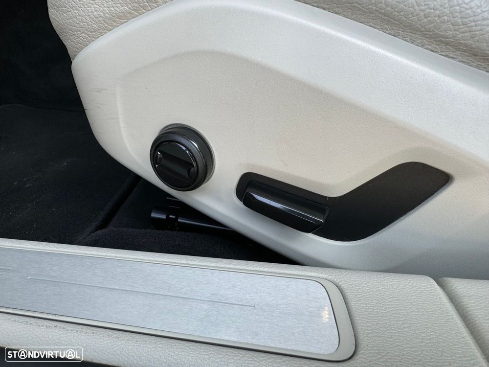 Volvo V60 2.0 T6 AWD TE Inscription Expression - 18