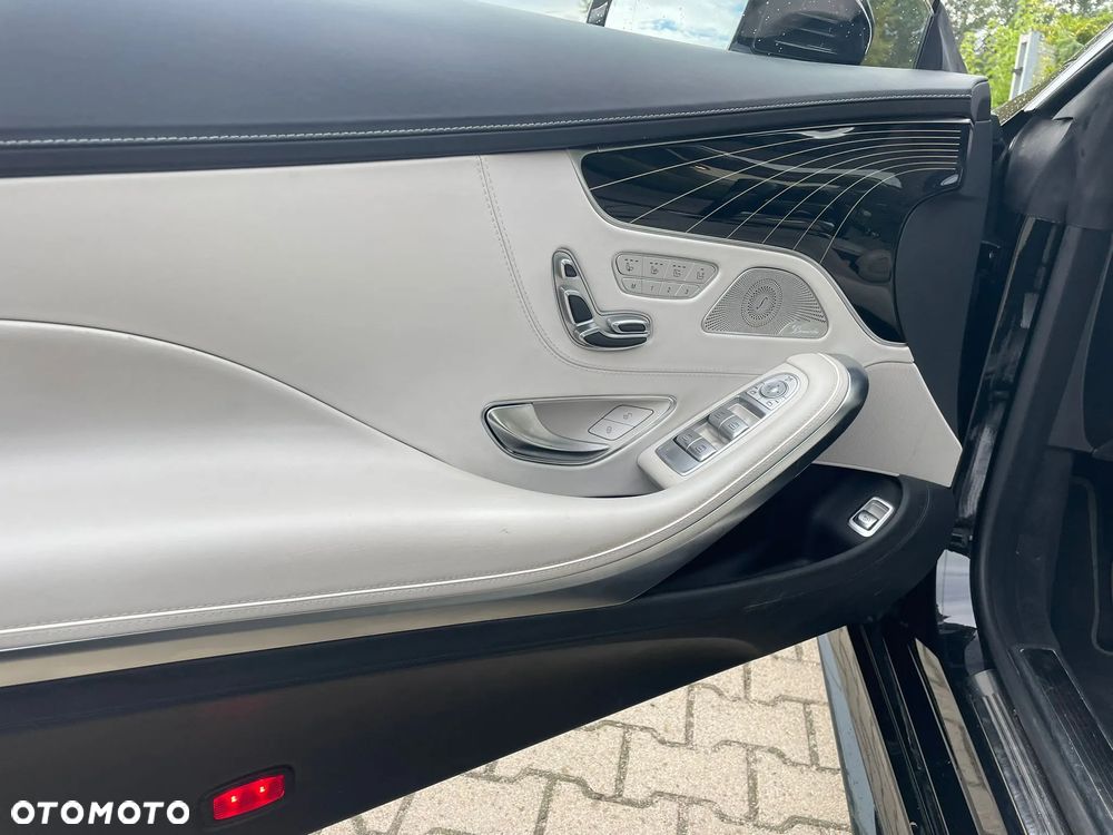 Mercedes-Benz Klasa S 560 Coupe 4-Matic 9G-TRONIC - 11