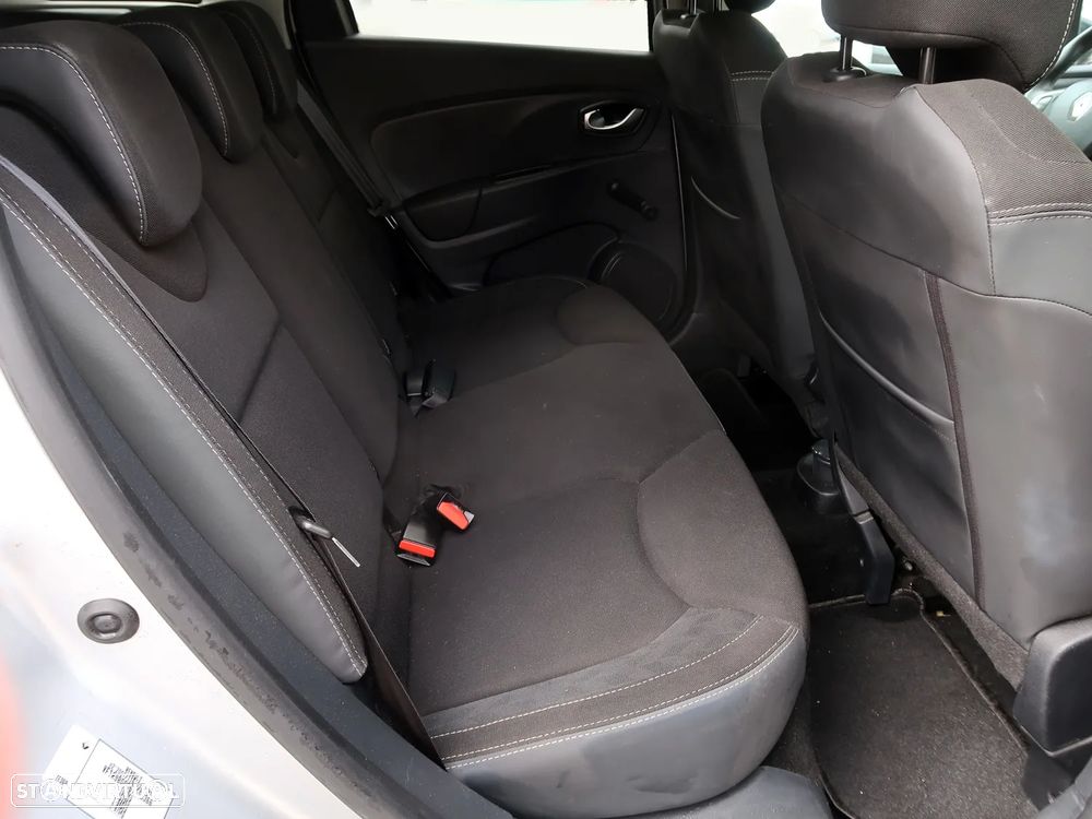 Renault Clio Sport Tourer 0.9 TCe Limited Edition - 16