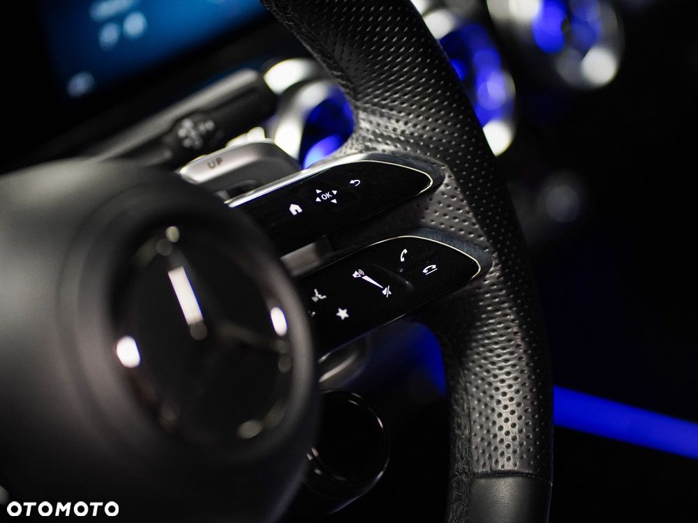 Mercedes-Benz GLB AMG 35 mHEV 4-Matic 8G-DCT - 19