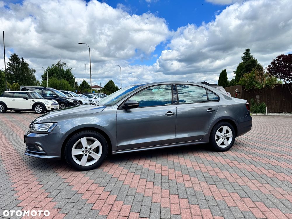 Volkswagen Jetta 2.0 TDI DPF BMT Highline - 2