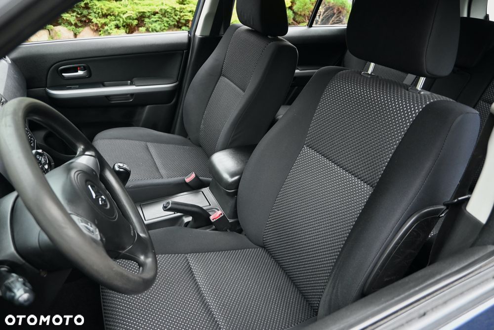 Suzuki Grand Vitara 1.9 DDiS - 24