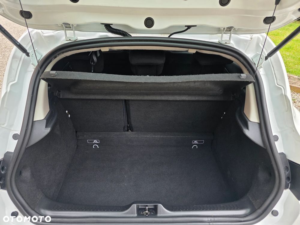 Renault Clio 1.2 16V Pack Dynamique - 17