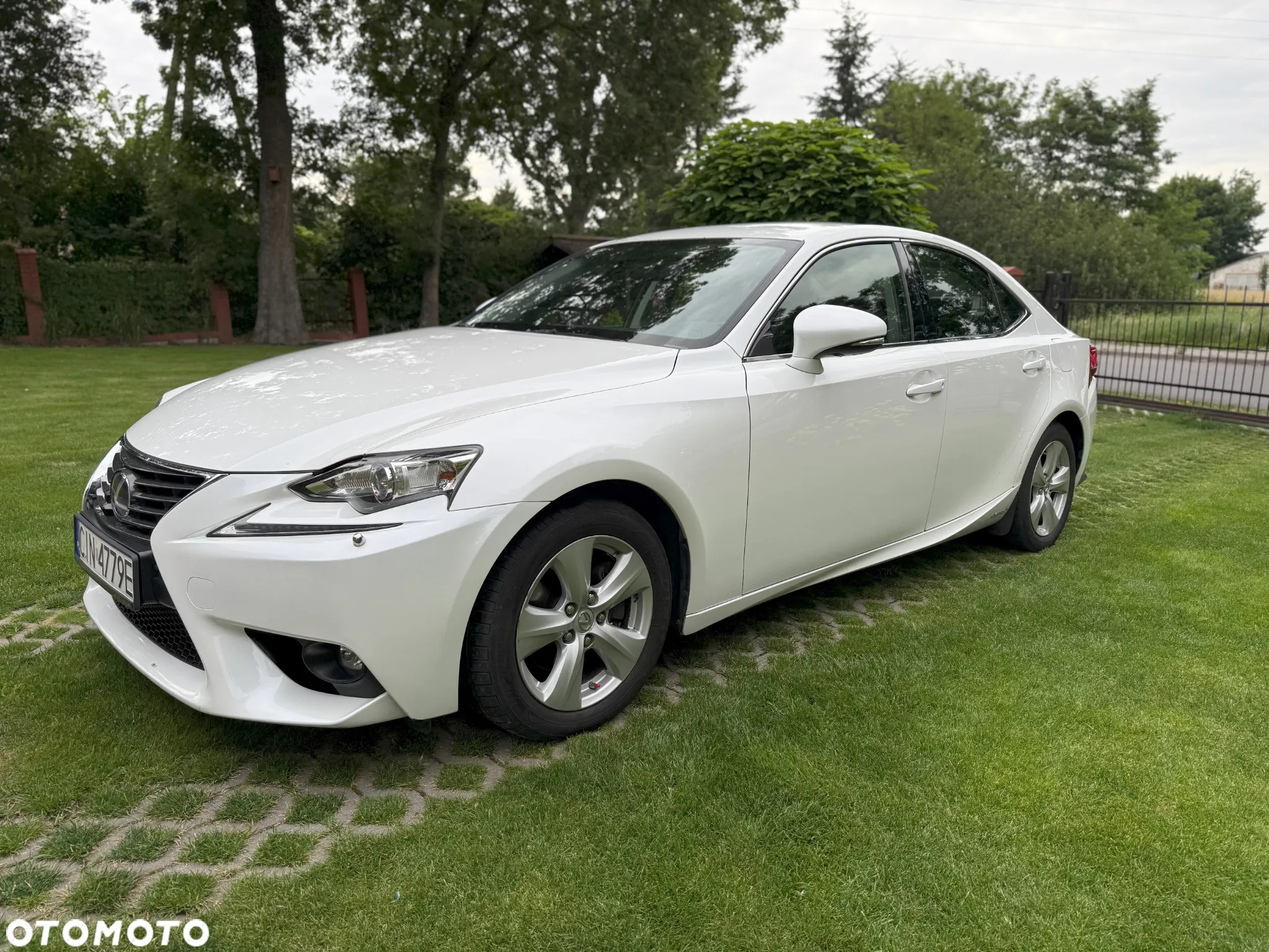 Lexus IS 300h Elite - 2