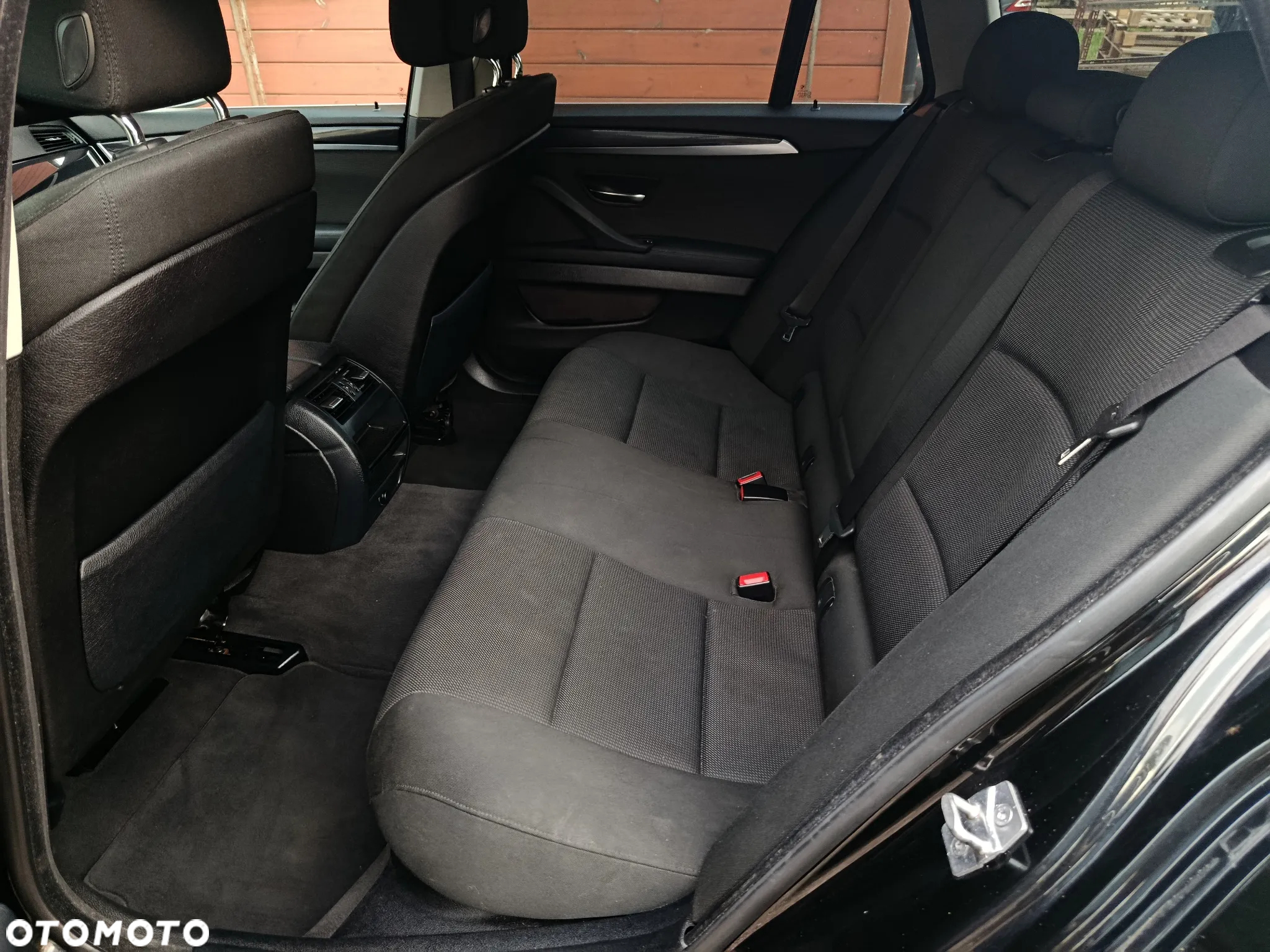 BMW Seria 5 520d Touring - 9
