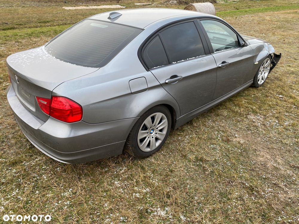 BMW Seria 3 320d - 3