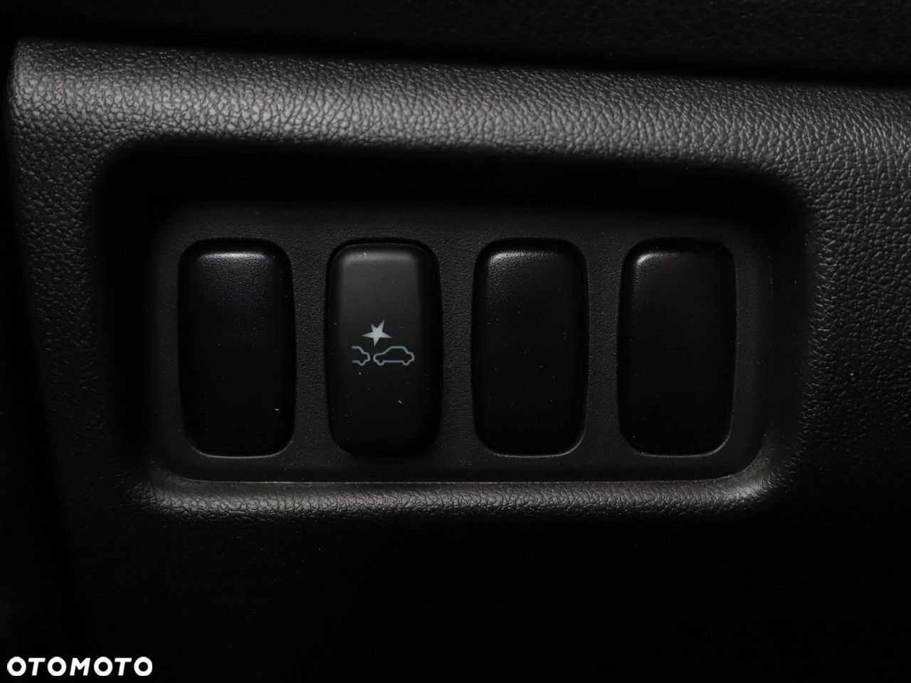Mitsubishi ASX 1.6 2WD Edition 100+ - 32