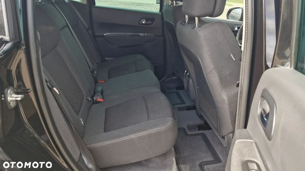 Peugeot 3008 - 22