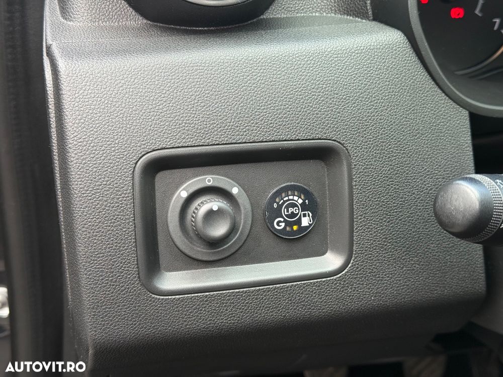 Dacia Duster ECO-G 100 Prestige Plus - 26