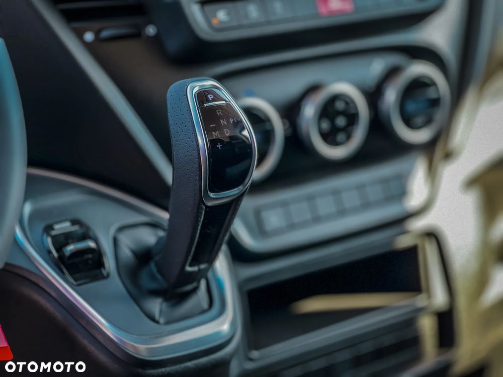 Iveco Daily 35S18HA8 3.0 180KM - 29