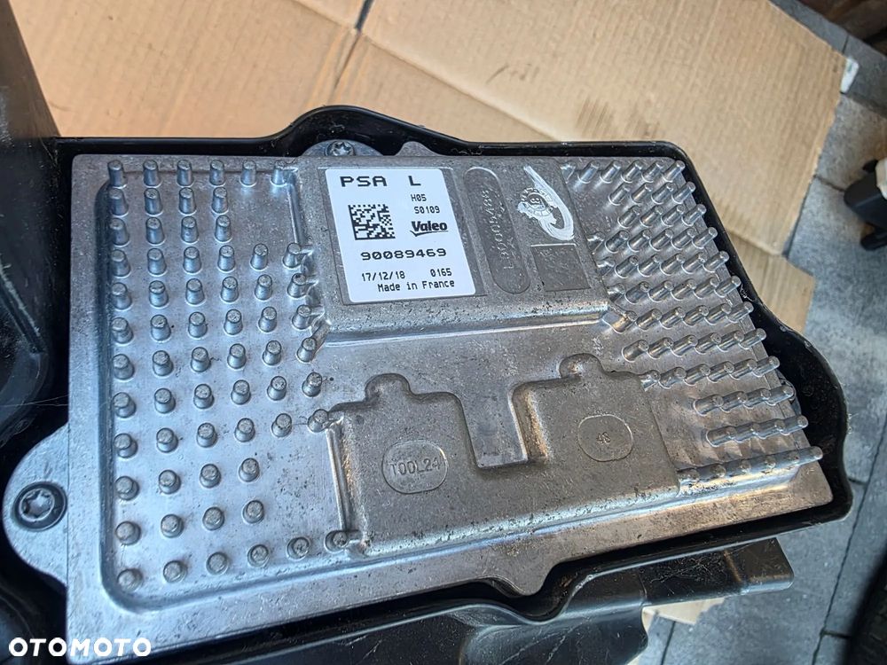 LAMPA PRZÓD LEWA PEUGEOT 3008 5008 FULL LED 9837759780GT - 9