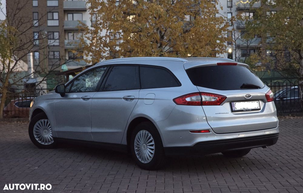 Ford Mondeo 2.0 TDCI PowerShift Trend - 3