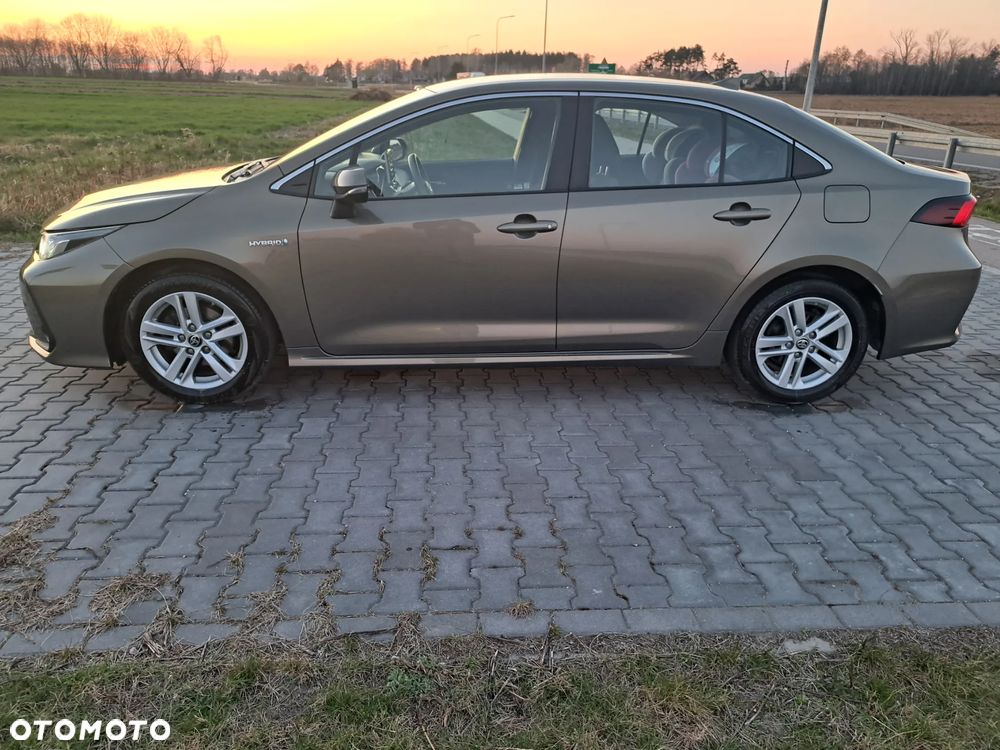 Toyota Corolla - 9