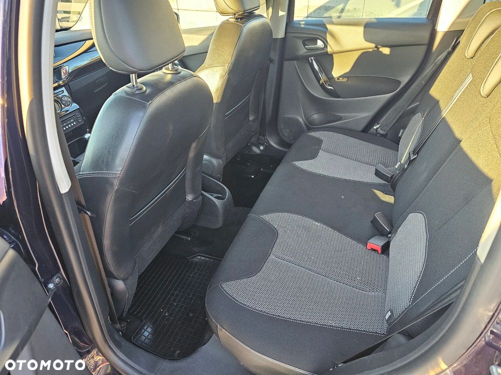 Citroën C3 1.2 PureTech Exclusive - 8