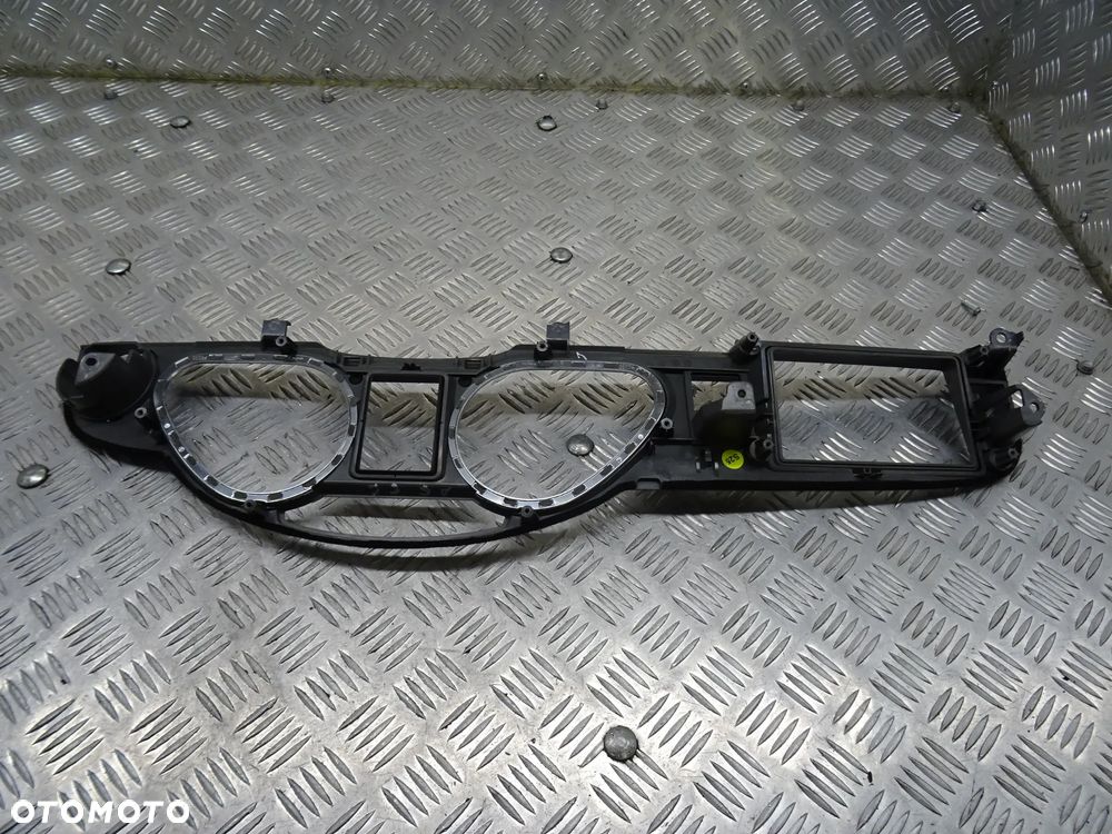 AUDI A6 C6 KOMBI 04-07 4.2 V8 RAMKA OBUDOWA LICZNIKA 4F1857115 - 2