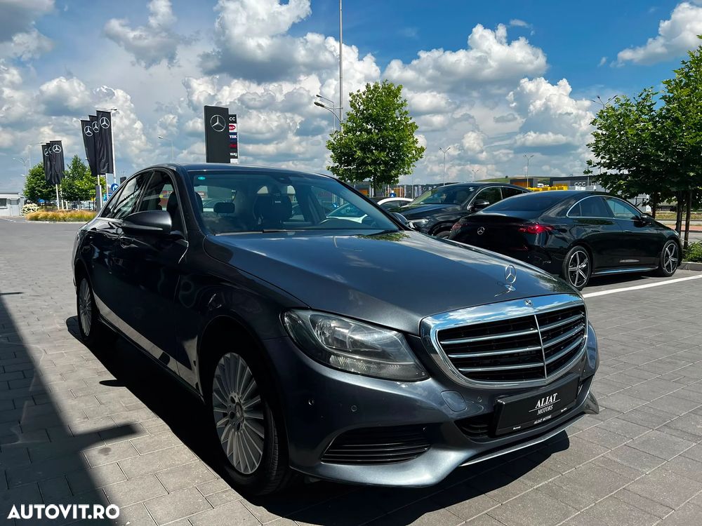 Mercedes-Benz C - 25
