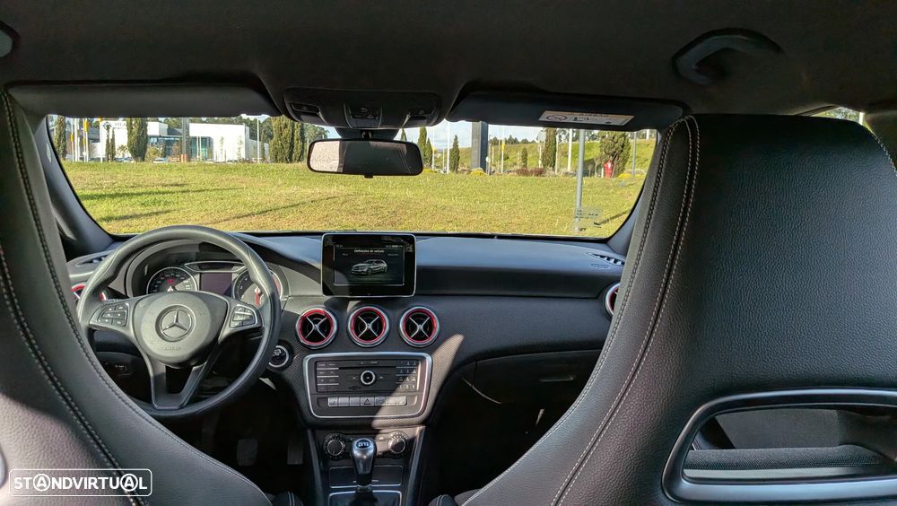 Mercedes-Benz A 160 Limousine - 9