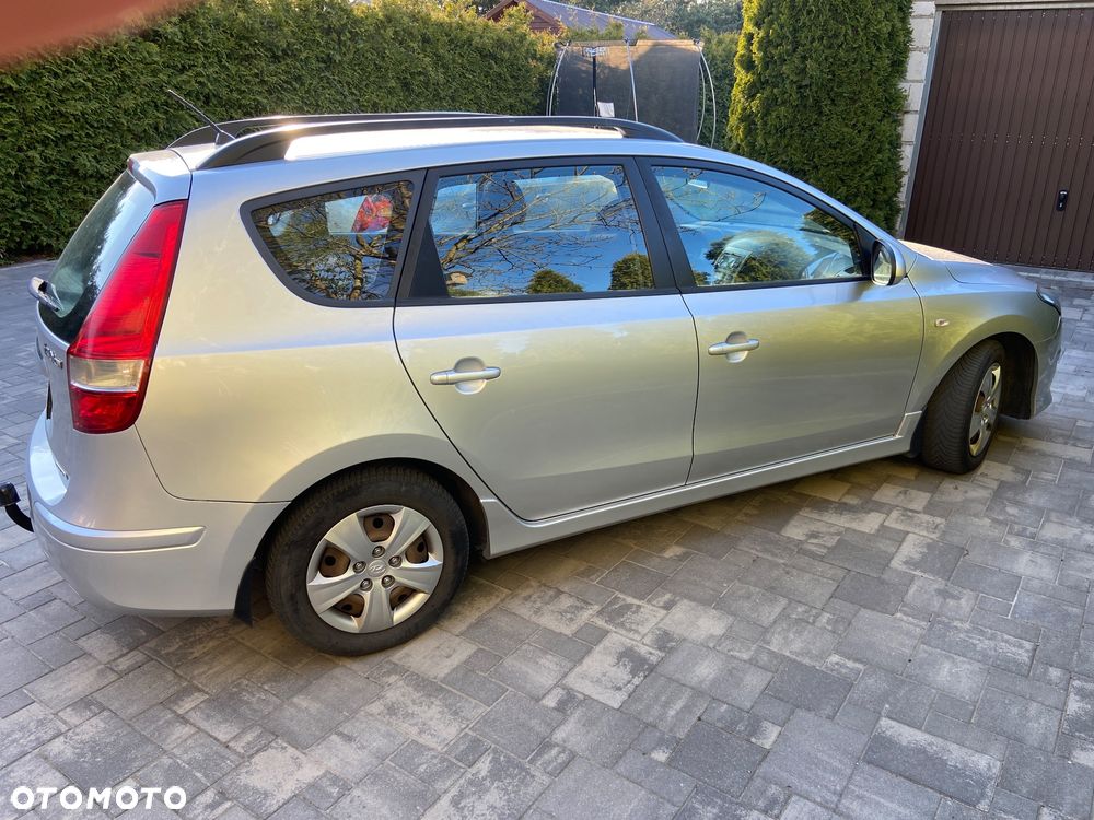 Hyundai i30 1.6 CRDi Comfort - 4