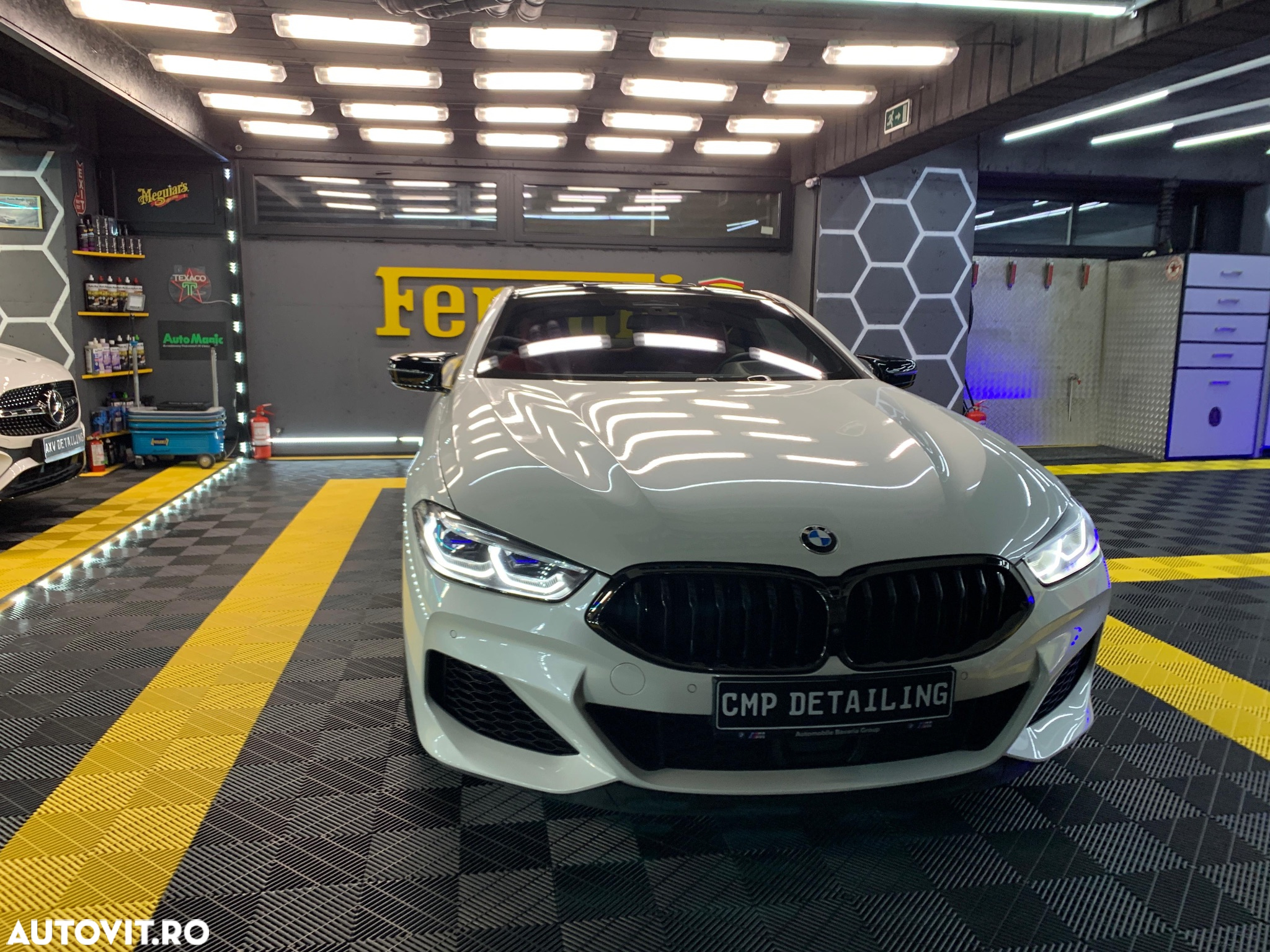 BMW M8 M850i xDrive - 5