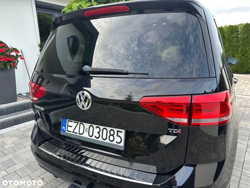 Volkswagen Touran 1.6 TDI SCR BlueMotion Technology Comfortline - 13