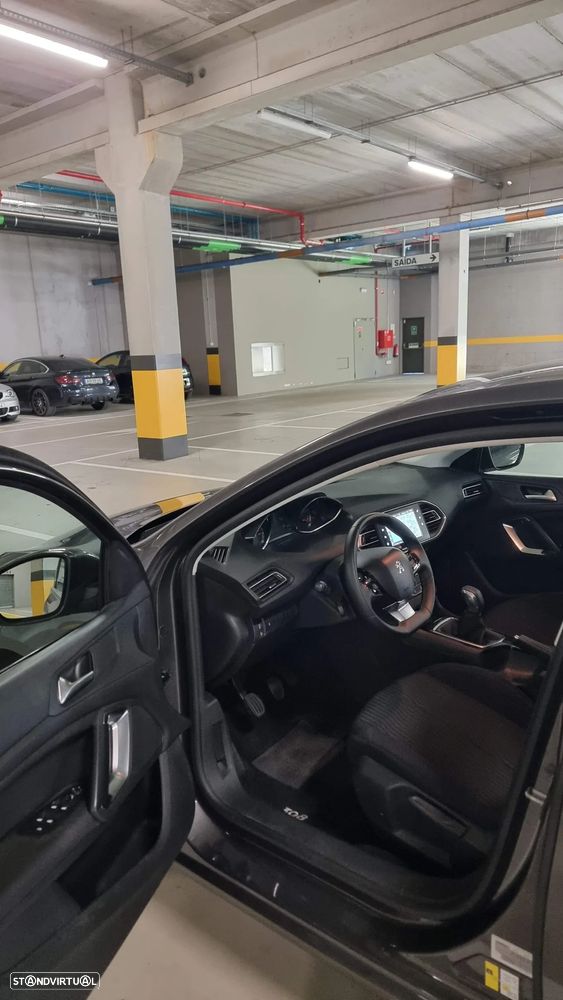 Peugeot 308 PureTech 82 Active - 39