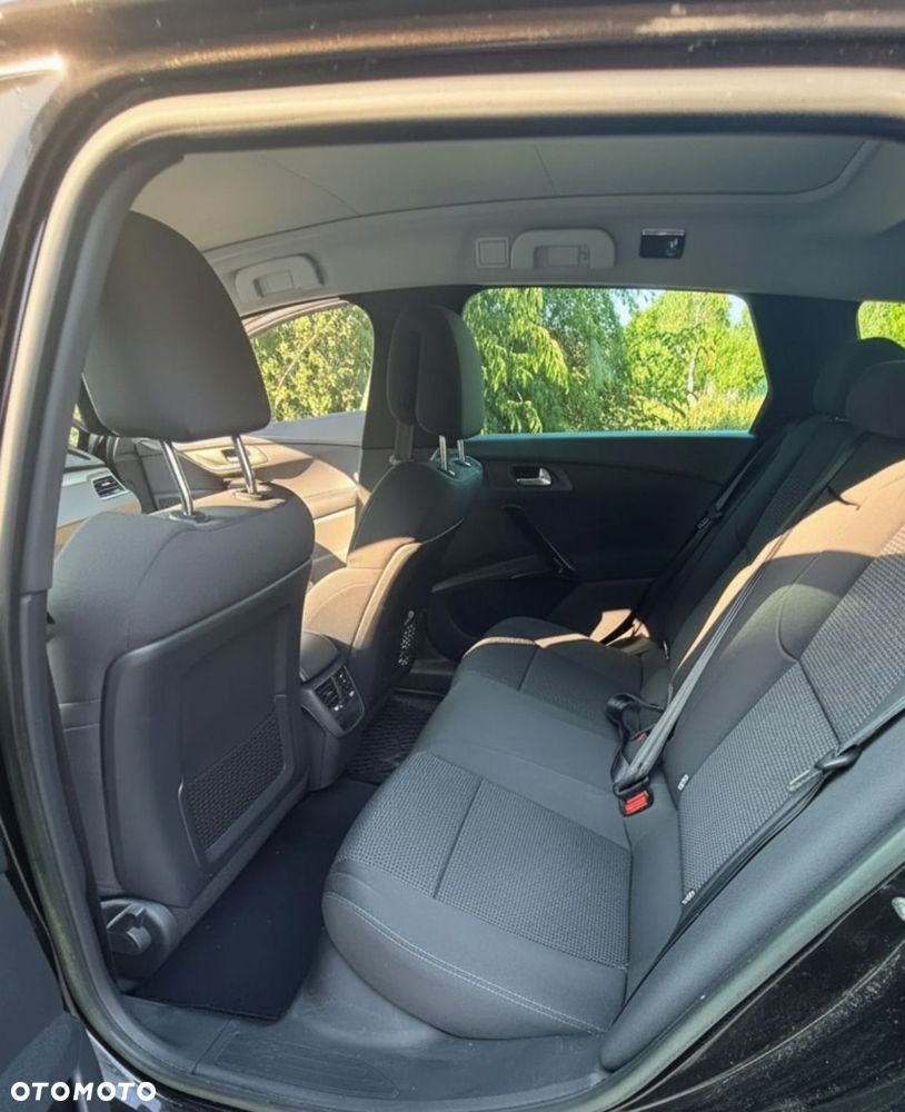 Peugeot 508 2012 photo 4