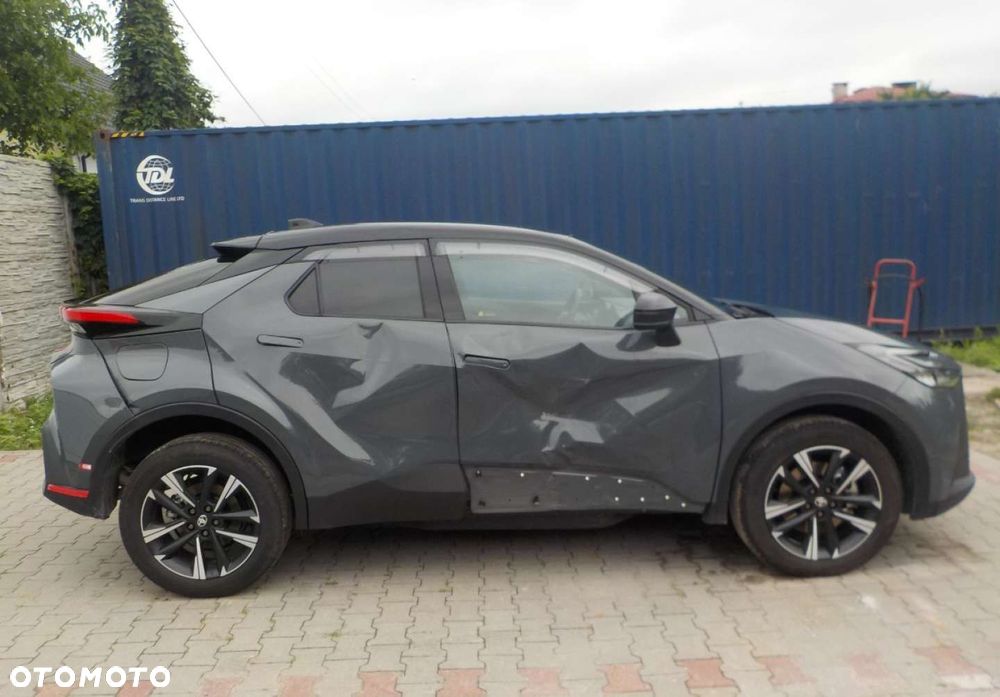 Toyota C-HR - 10