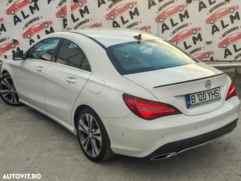 Mercedes-Benz CLA - 12