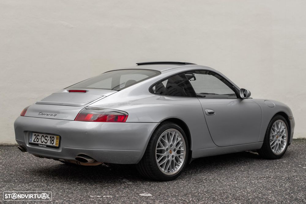 Porsche 911 Série F - 3