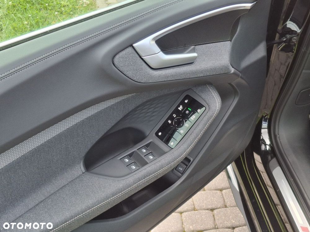 Audi A5 Limousine - 25