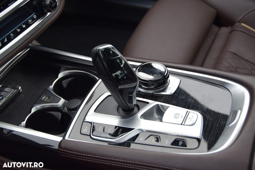 BMW Seria 7 745Le xDrive - 14