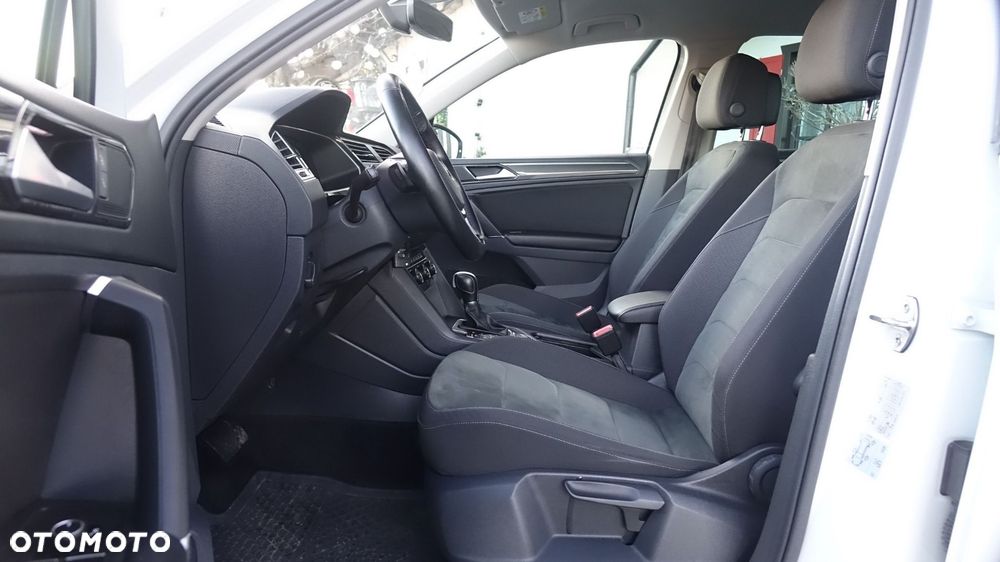 Volkswagen Tiguan - 23